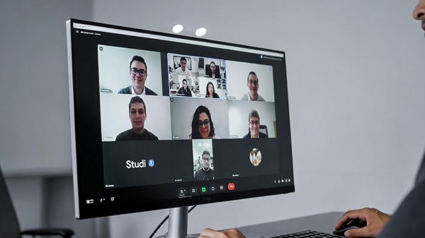 Formation en ligne studi : comment choisir le meilleur cours en 2026